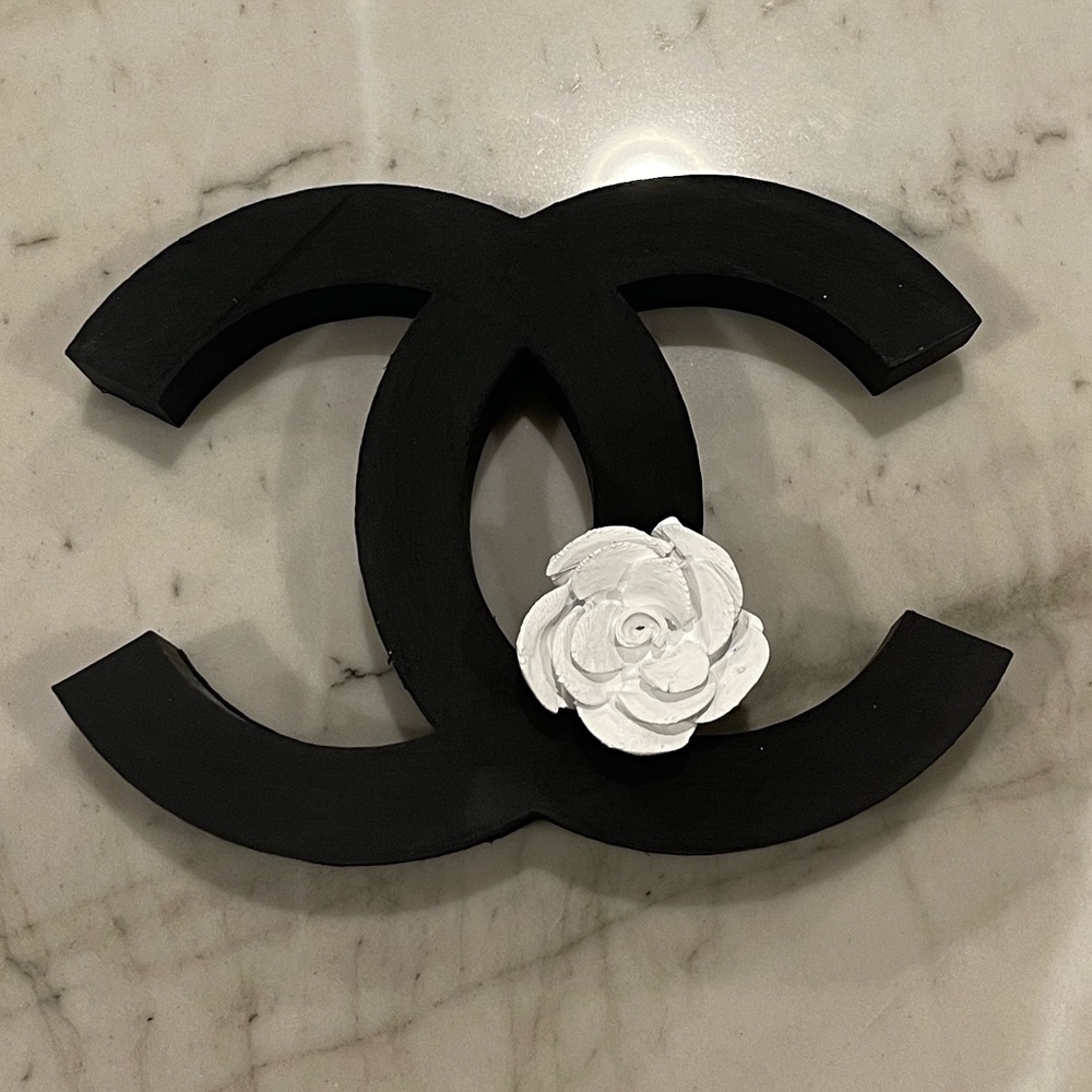 3D Print Chanel Logo with flower